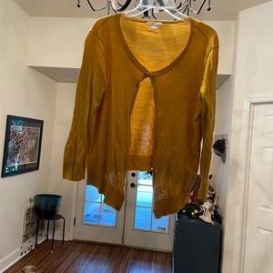 Gold three quarter length sleeve cardigan